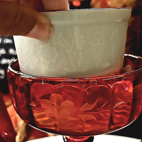 Bohemia cut to clear Floral crystal stemware Red dish - Picture 4 of 8